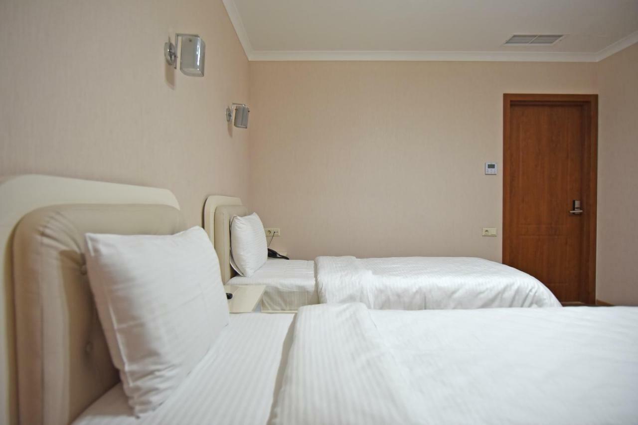 Sama Grand Hotel Tbilisi Luaran gambar