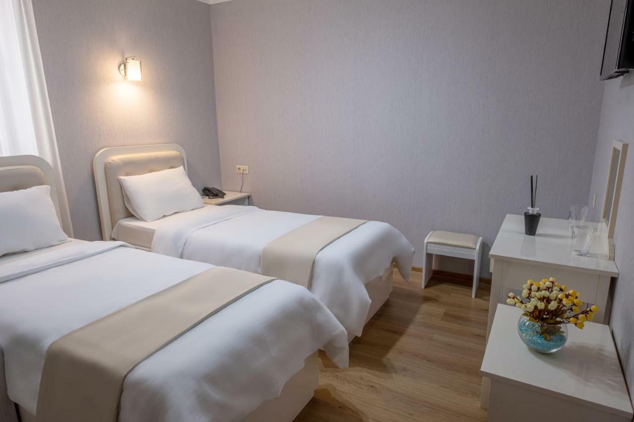 Sama Grand Hotel Tbilisi Luaran gambar